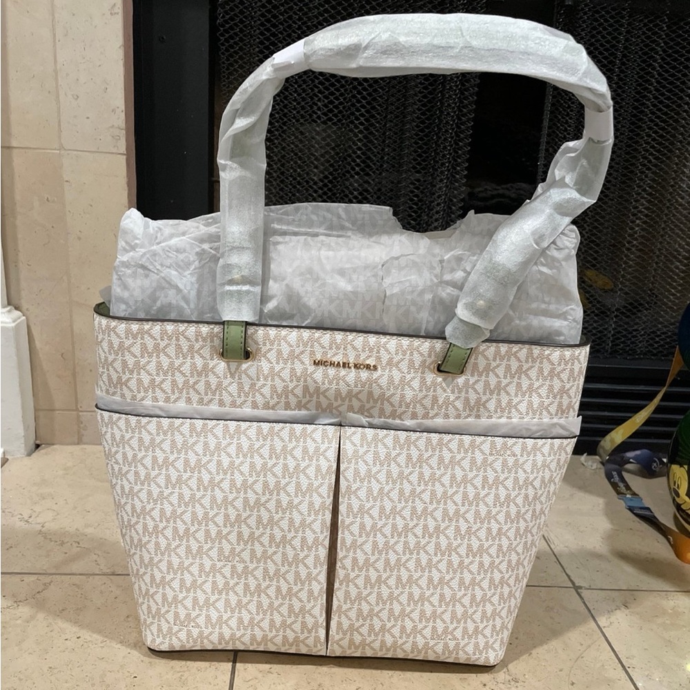 Michael Kors Bedford signature tote